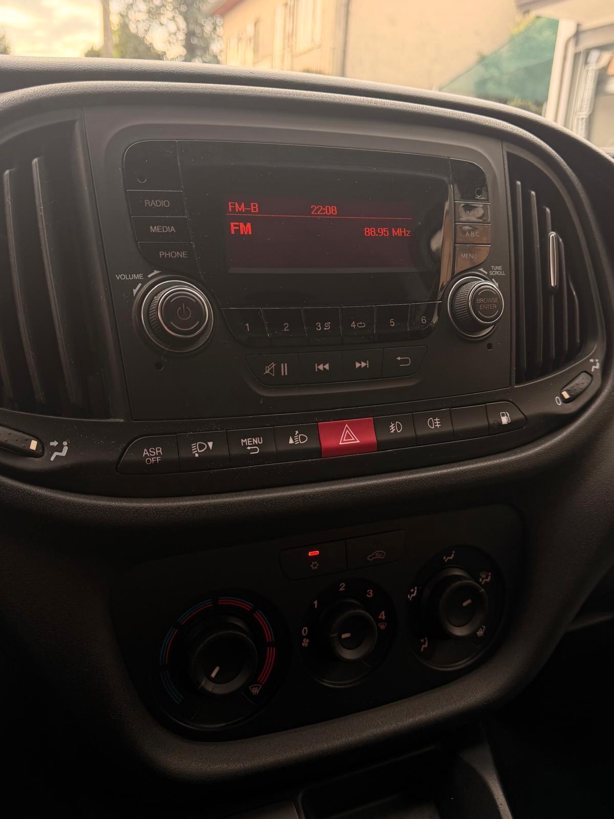 FIAT DOBLÒ CARGO 1.4 T-JET NATURAL POWER SX
