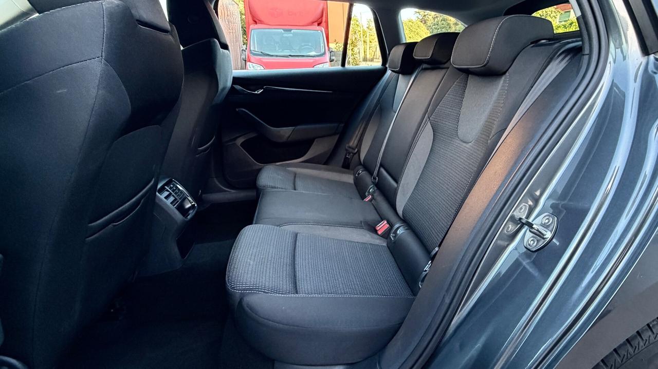 SKODA OCTAVIA 2.0 EVO TDI DSG 116 CV - FULL LED, CARPLAY, NEOPATENTATI