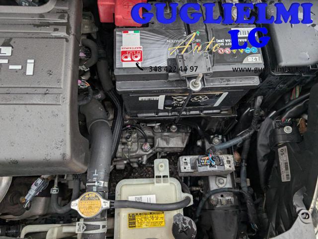 TOYOTA Yaris 1.3 5 porte Sol NEOPATENTATI