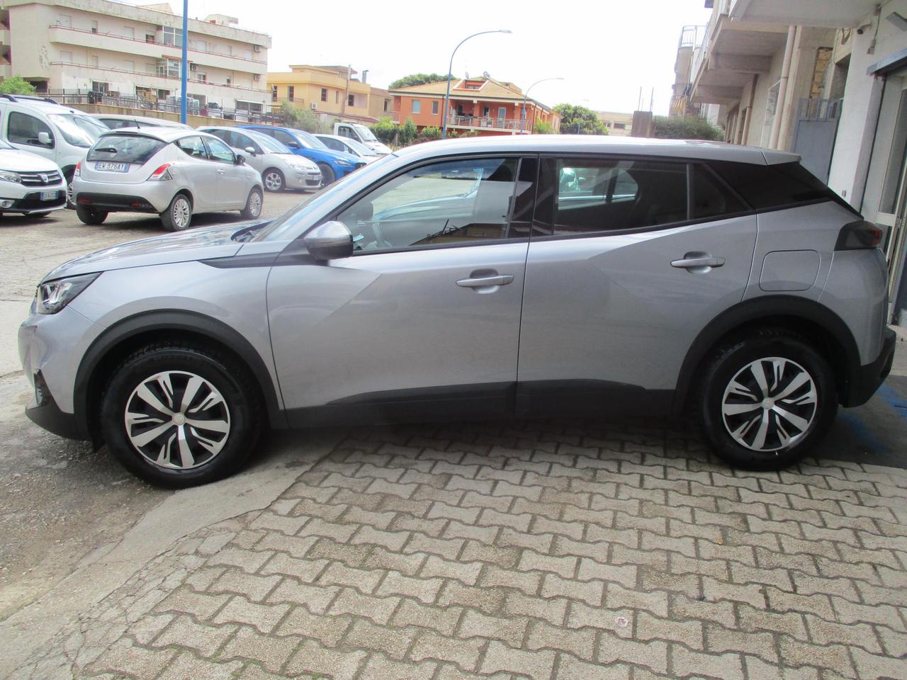 Peugeot 2008 1.5 bluehdi Active 100cv