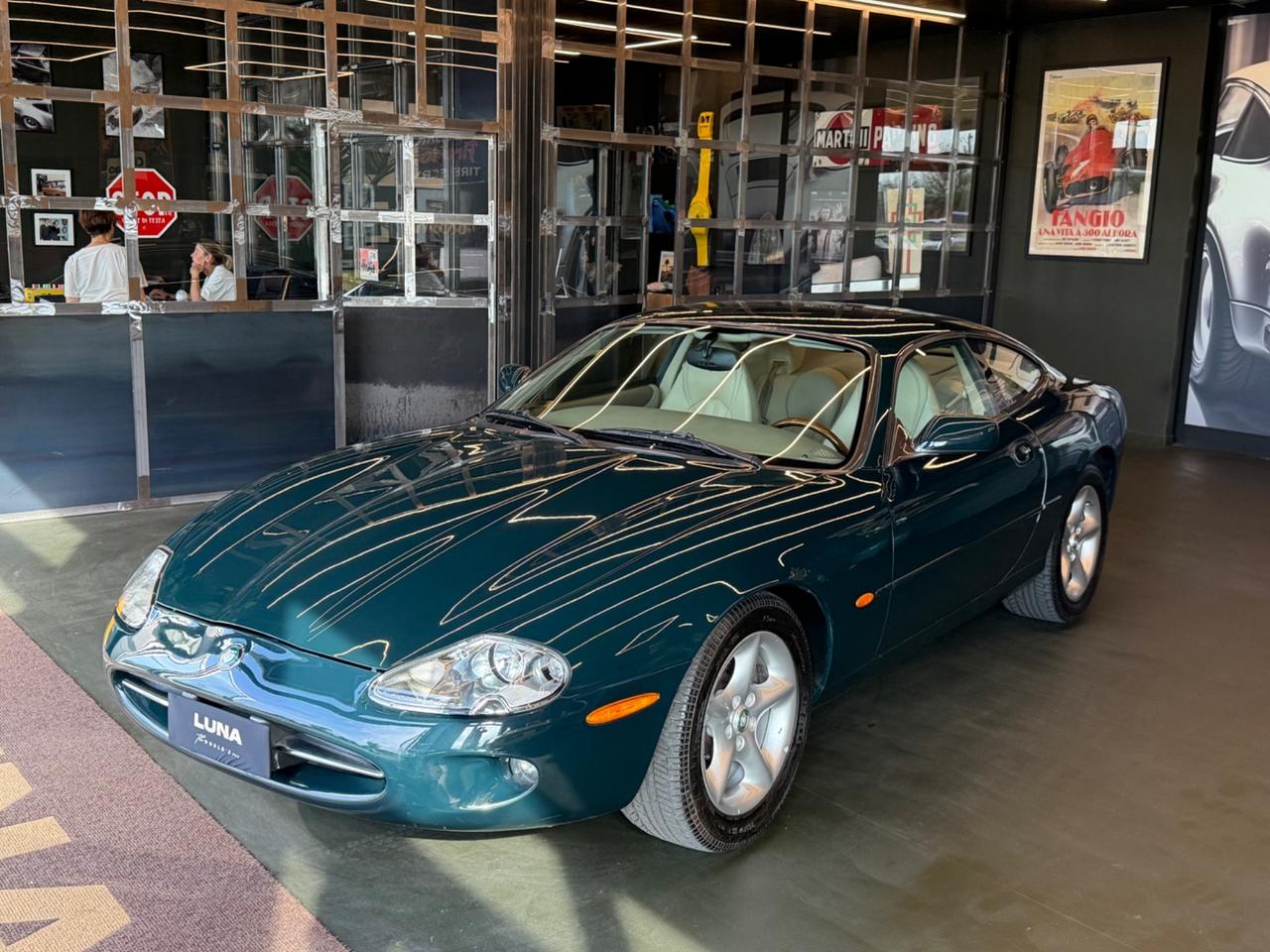 Jaguar XK XK8 4.0 Coupé