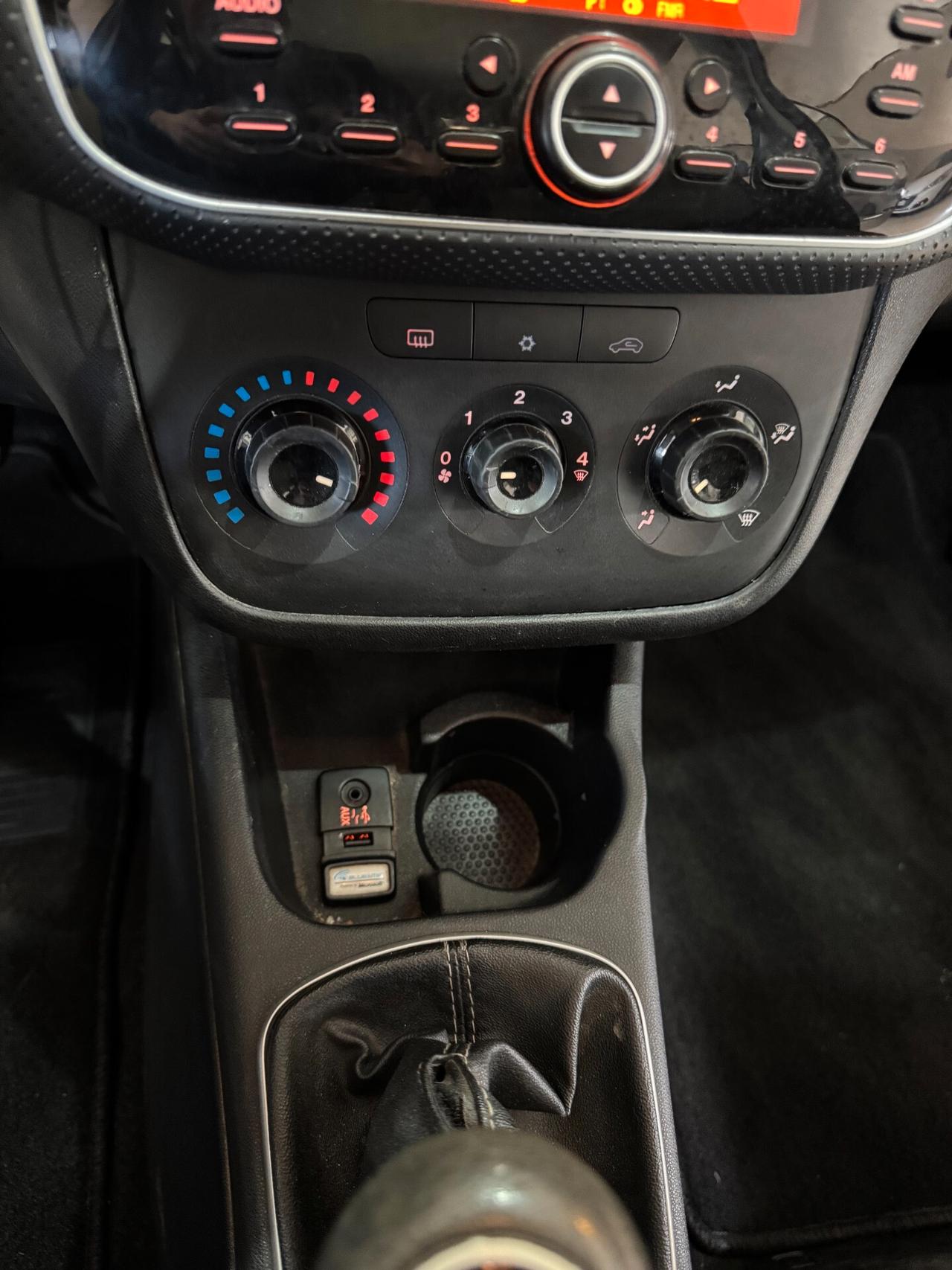 Fiat Punto Evo Punto Evo 1.3 Mjt 75 CV MOTORE NUOVO - OK NEOPATENTATI