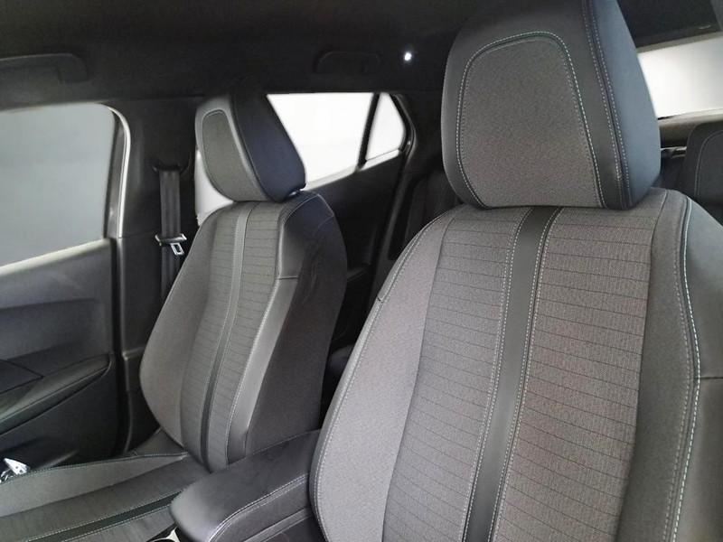 PEUGEOT 2008 BLUEHDI 130 EAT8 ALLURE PACK S/S AUT. CROSSOVER