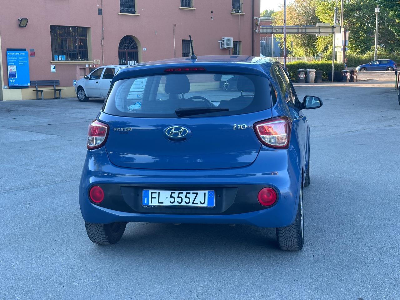 Hyundai i10 1.0 LPGI Econext Login