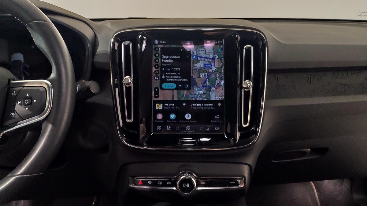 VOLVO C40 Recharge Twin Motor Awd Plus
