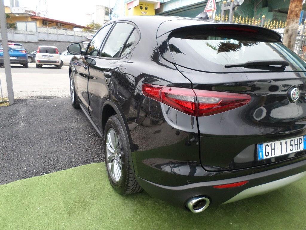 Alfa Romeo Stelvio 2.2 Turbodiesel 160 CV AT8 RWD Business