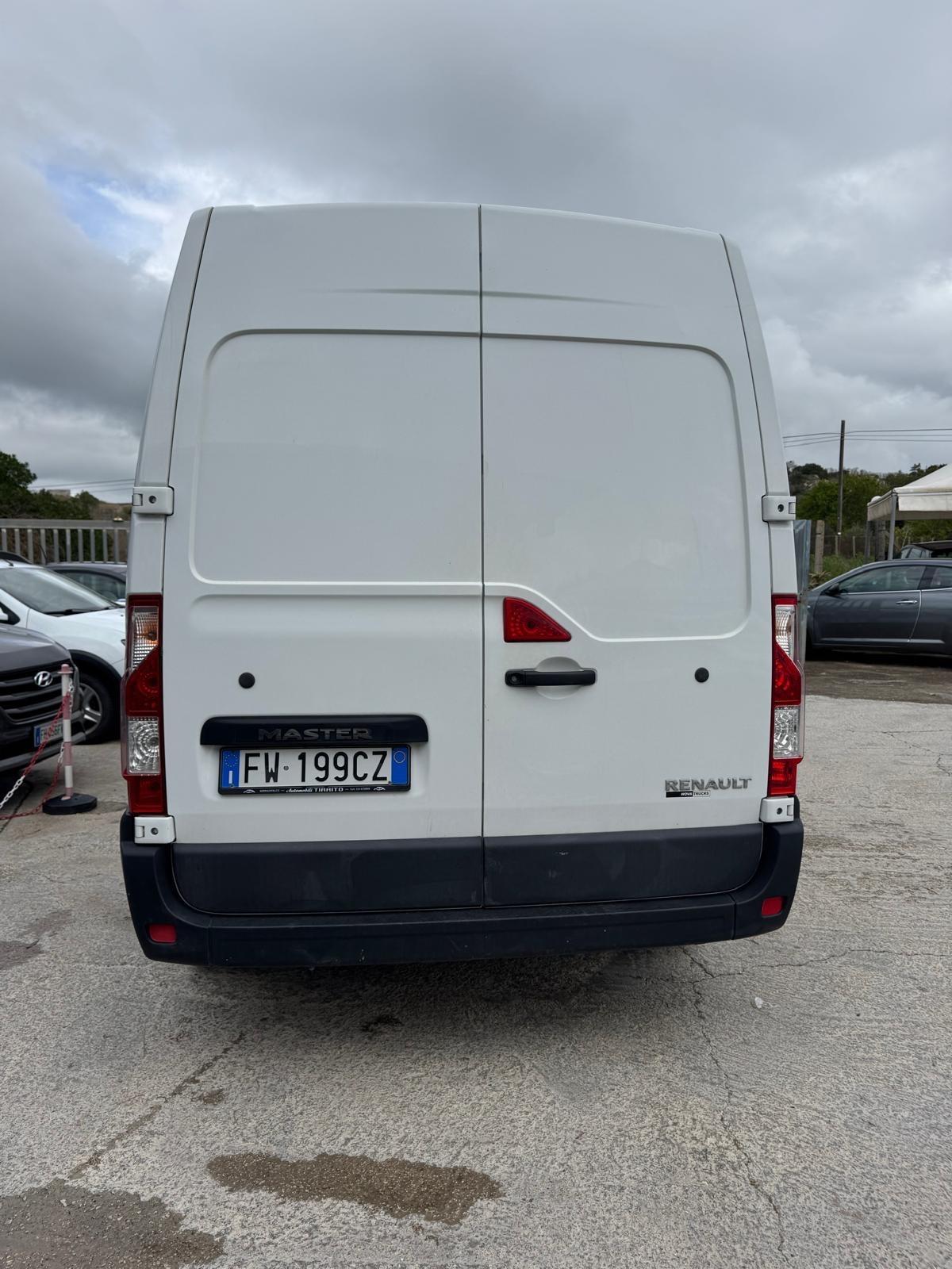 Renault Master 2.3 dci diesel 107kw 145cv furgone