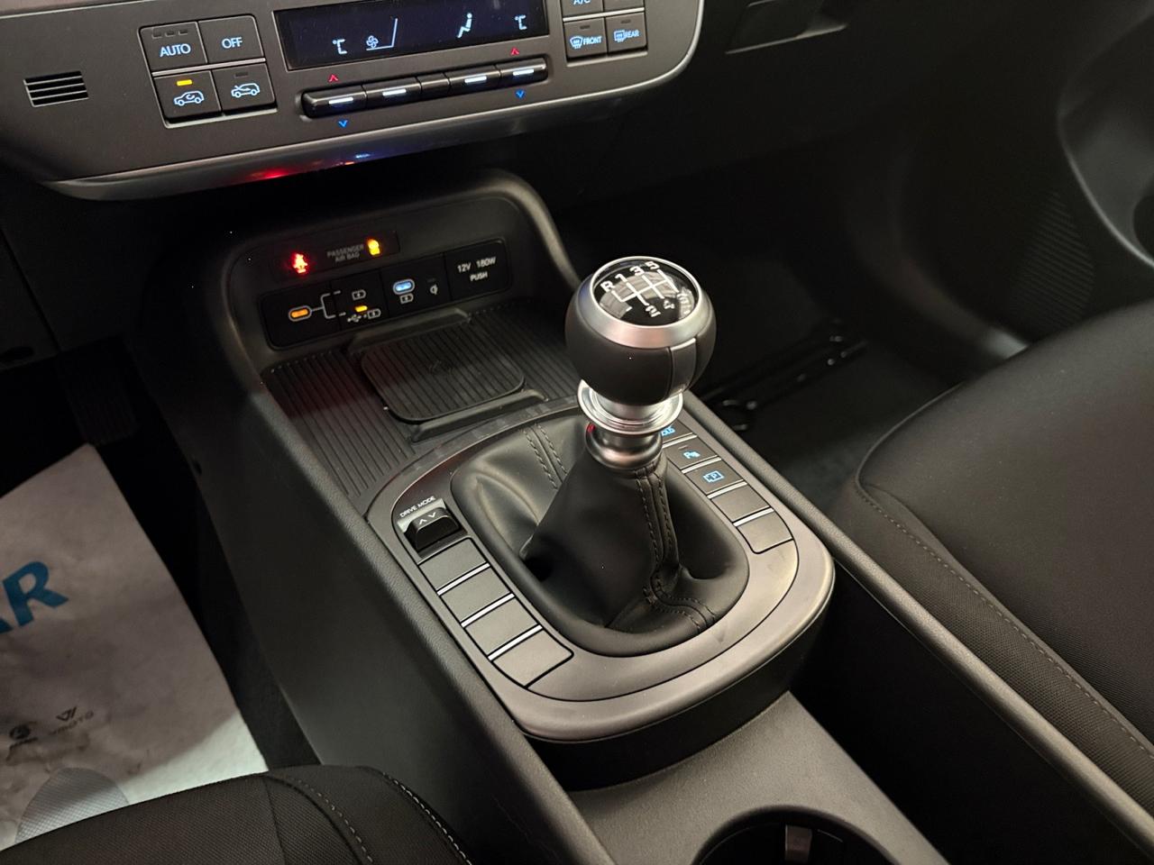 HYUNDAI KONA MY25 1.0 TGDI MT BUSINESS