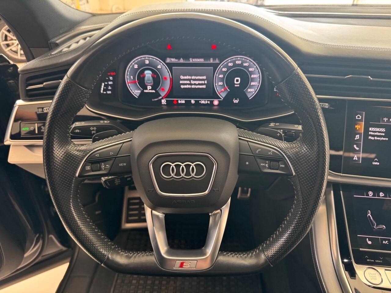 Audi Q8 50 TDI 286 CV quattro tiptronic Sport