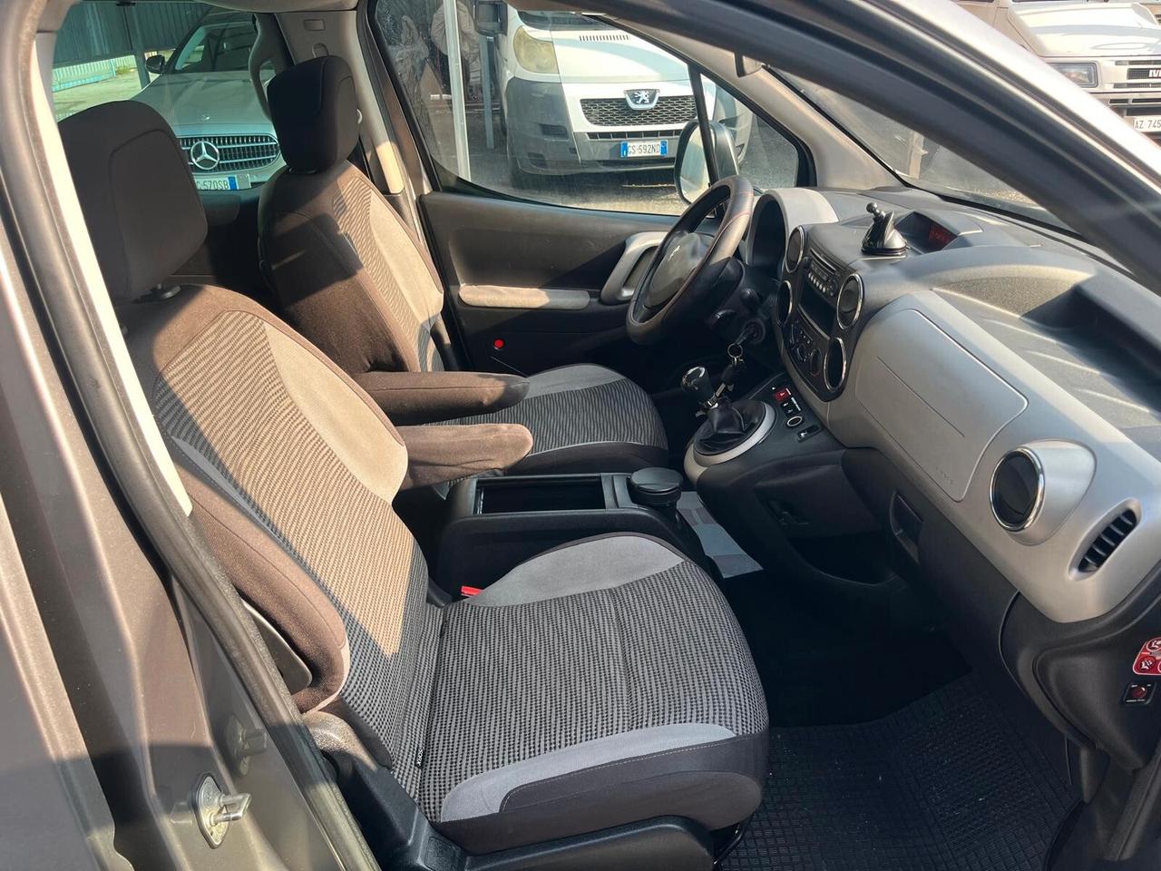 Peugeot Partner Tepee 1.6 HDi 110CV Premium