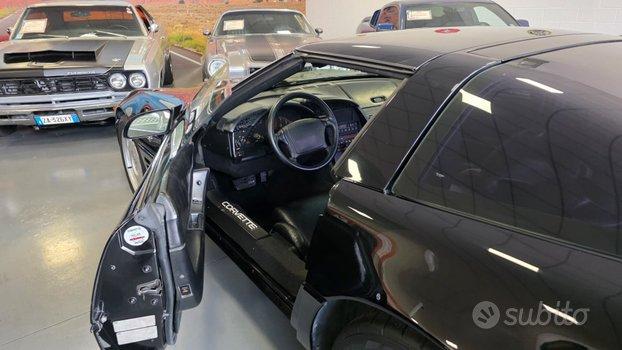 Chevrolet Corvette LT1