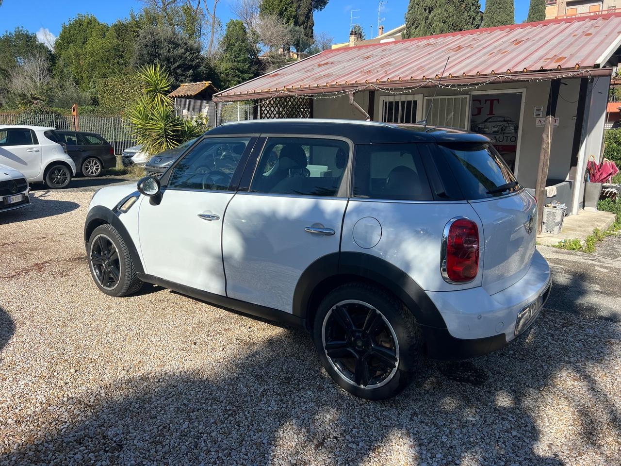 Mini Cooper Countryman 2.0 D Automatica
