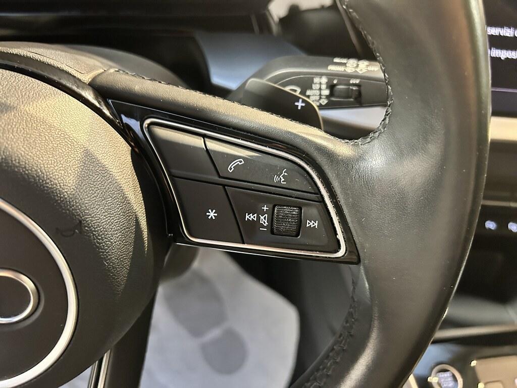 Audi A3 30 1.5 g-tron Business S tronic