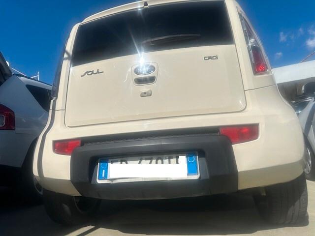KIA SOUL DIESEL