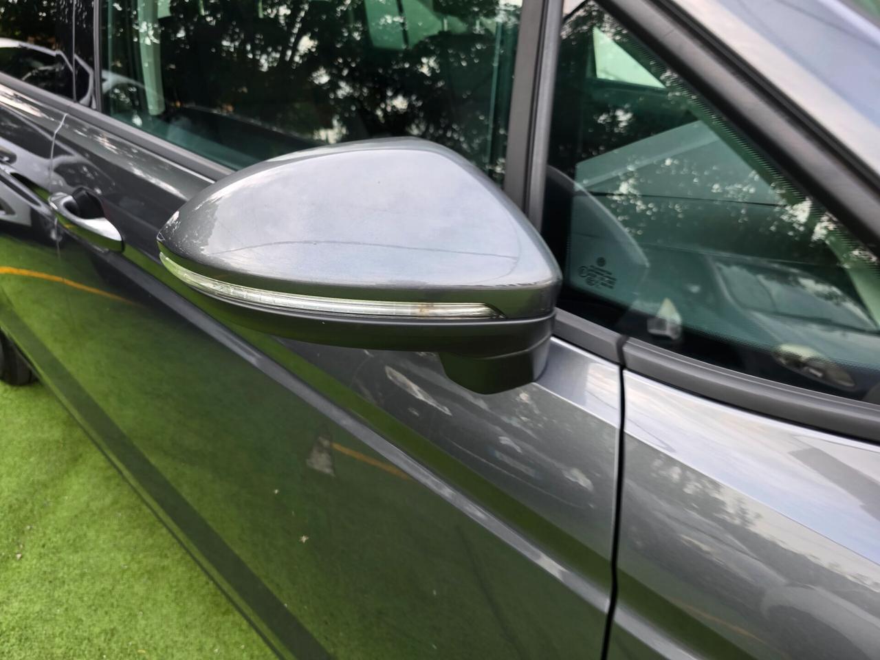 VW Touran 1.6 TDI 115 CV DSG 150000KM 5POSTI-2018