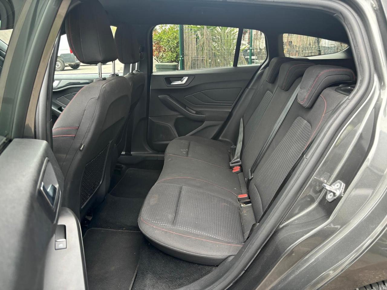 Ford Focus 1.0 EcoBoost 125 CV SW ST-Line