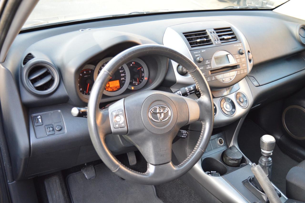 Toyota RAV 4 RAV4 2.2 D-4D 177 CV Luxury