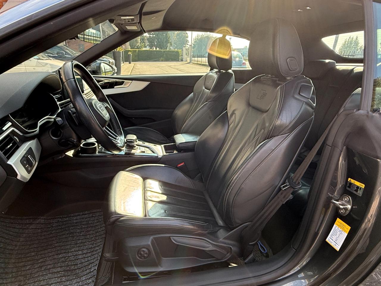 Audi A5 Cabrio 35 TDI S tronic line edition