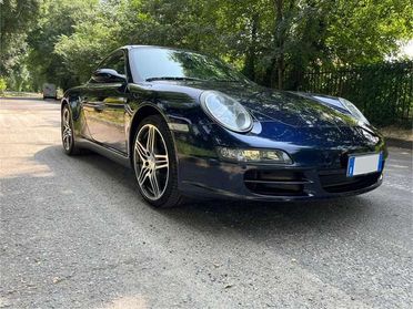 Porsche 911 911 Coupe 3.6 Carrera 4