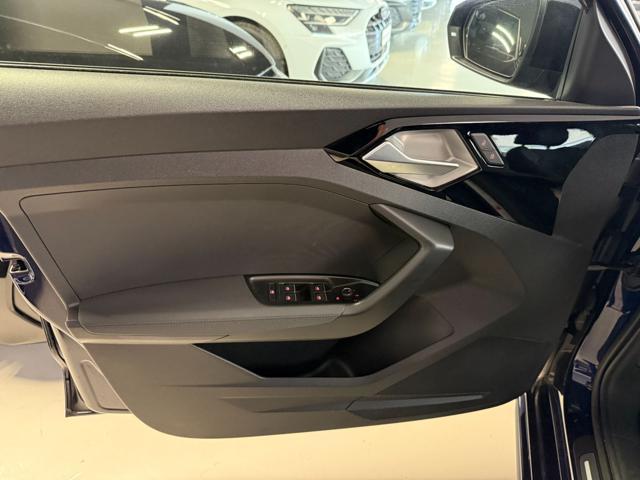 AUDI A1 SPB 30 TFSI 116CV Identity Black S-line stronic