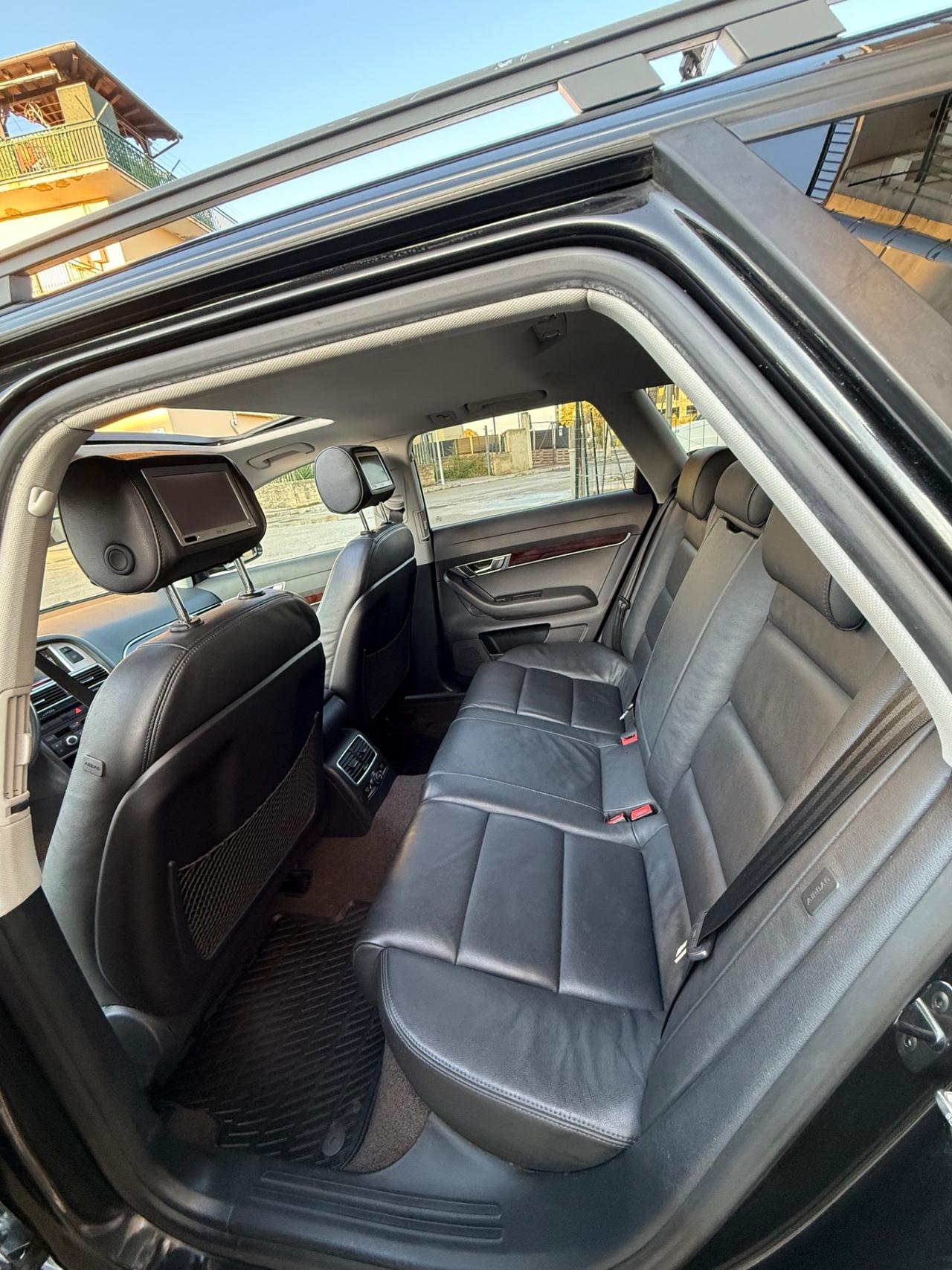 Audi A6 Avant 4.2 V8 FSI quattro tiptronic