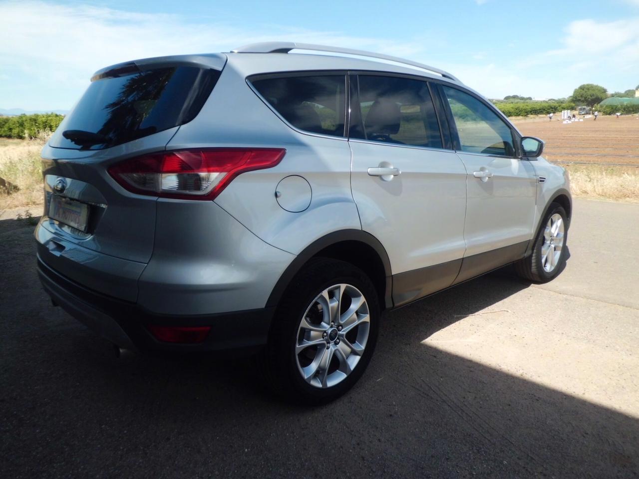 Ford Kuga 2.0 TDCI 120 CV S&S 2WD Titanium