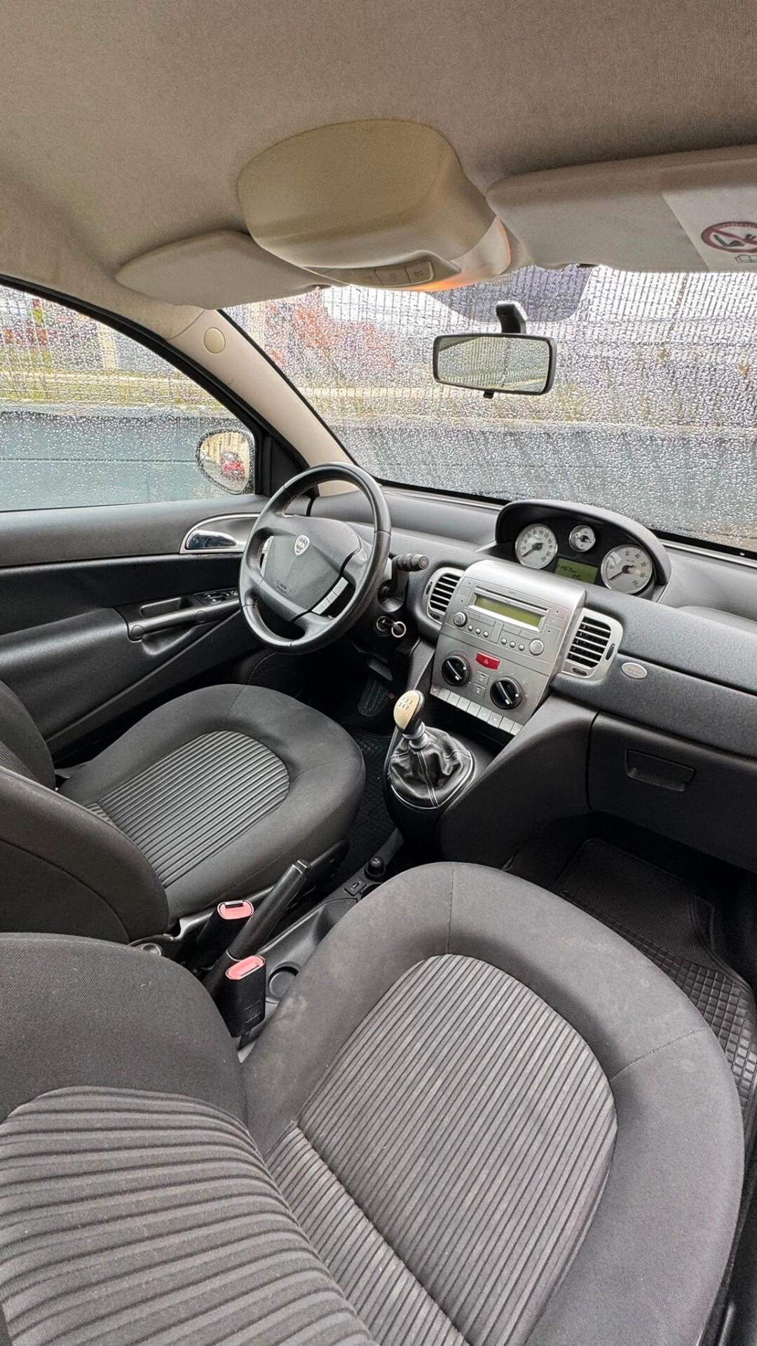 Lancia Ypsilon 1.4 Elle Ecochic GPL