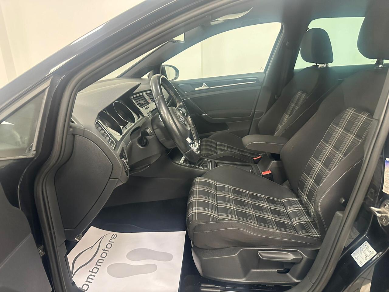 Volkswagen Golf GTD 2.0 TDI 5p. BlueMotion Technology