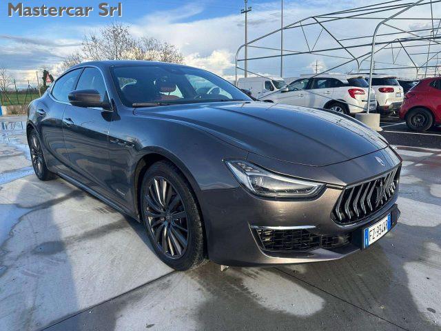 MASERATI Ghibli 3.0 V6 bt Granlusso SQ4 430cv auto my19 - FZ934WR