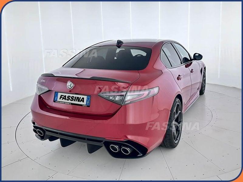 Alfa Romeo Giulia 2.9 T V6 AT8 Quadrifoglio *Scarico Akrapovic + Sedili Carbonio*