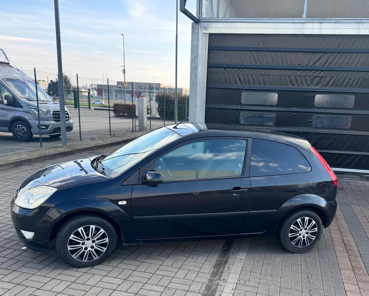 Ford Fiesta 1.2 Neopatentati (Su Appuntamento)