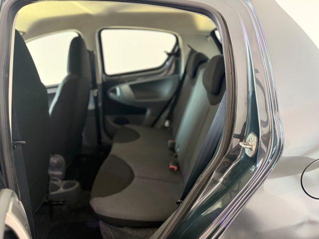 TOYOTA Aygo 1.0 12V VVT-i 5 porte Sol