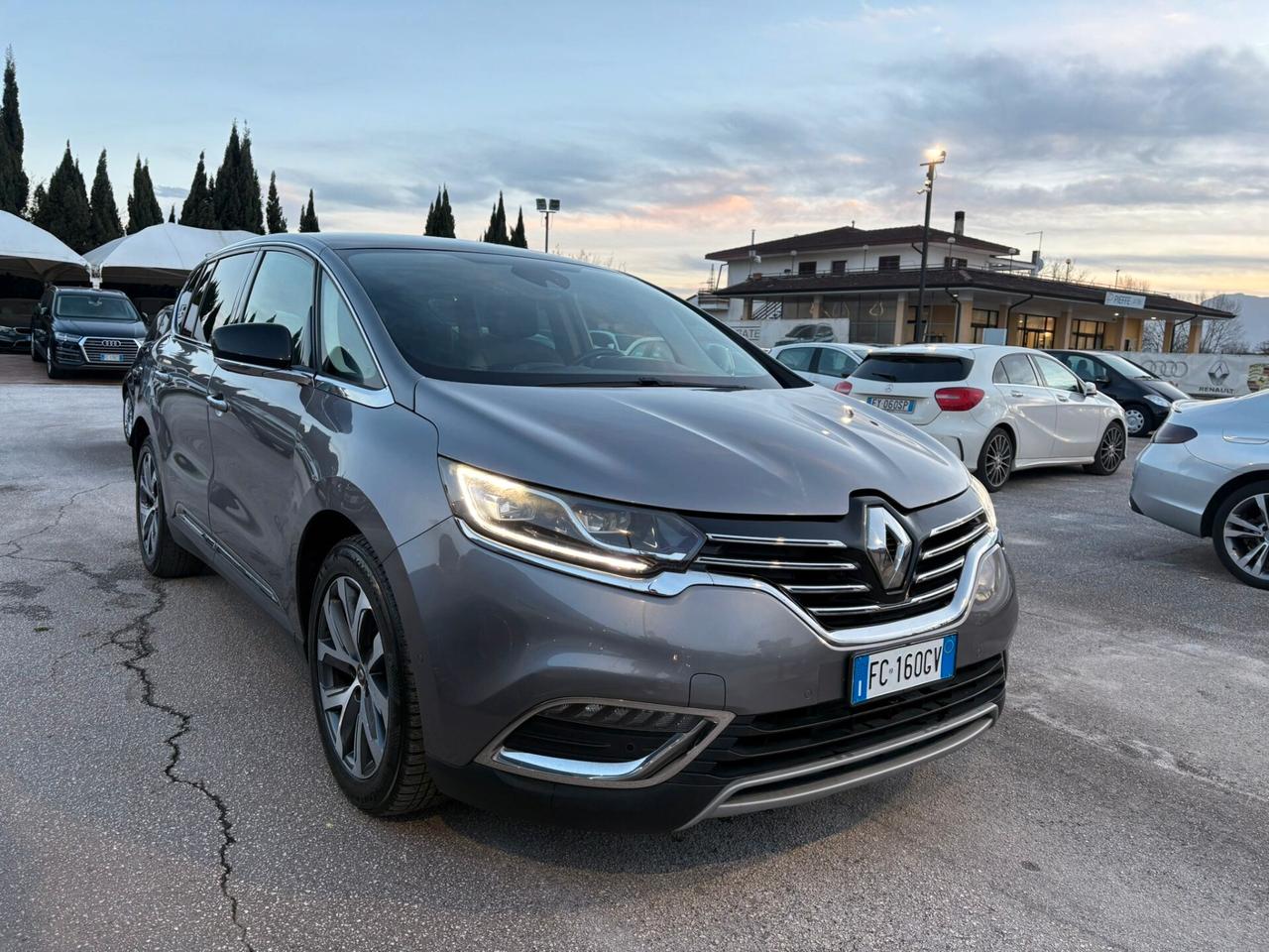 Renault Espace dCi 160CV EDC Energy Initiale Paris 4Control