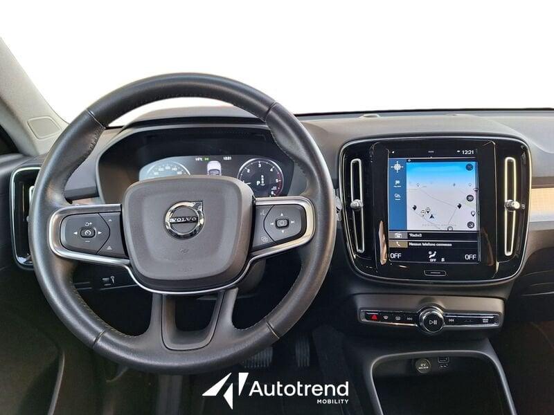 Volvo XC40 D3 150 CV Automatica NAVI LED Momentum Pro
