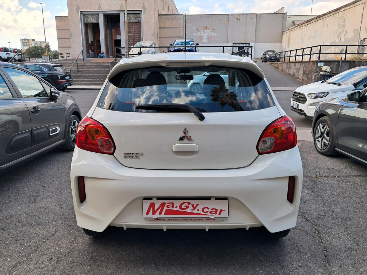 Mitsubishi Space Star 1.2 71 cv Invite SDA