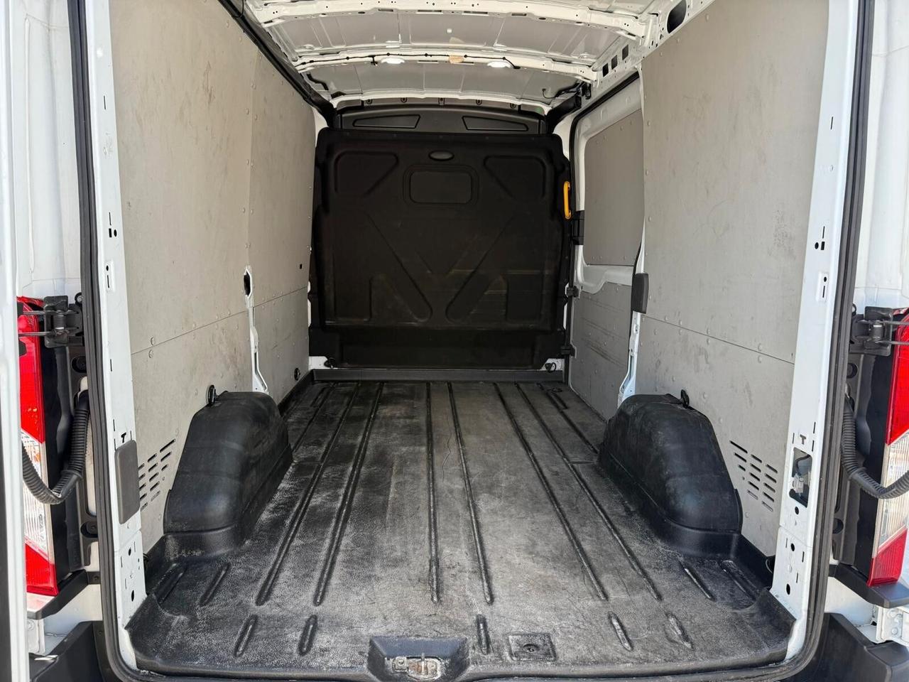 Transit 350 2.0TDCi 130CV PL-TM Furgone Trend