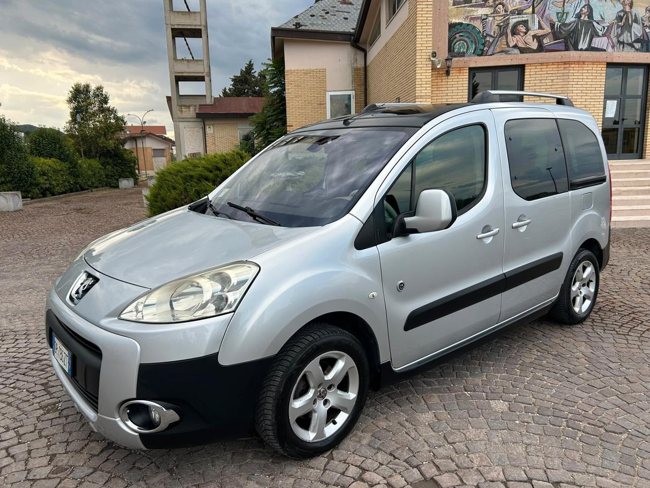 Peugeot Partner Tepee 1.6 HDi 110CV 5 Posti