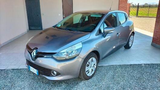 Renault Clio 1.2 75CV 5 p. Zen SOLI 100.000 KM!! X NEOPATENTATI