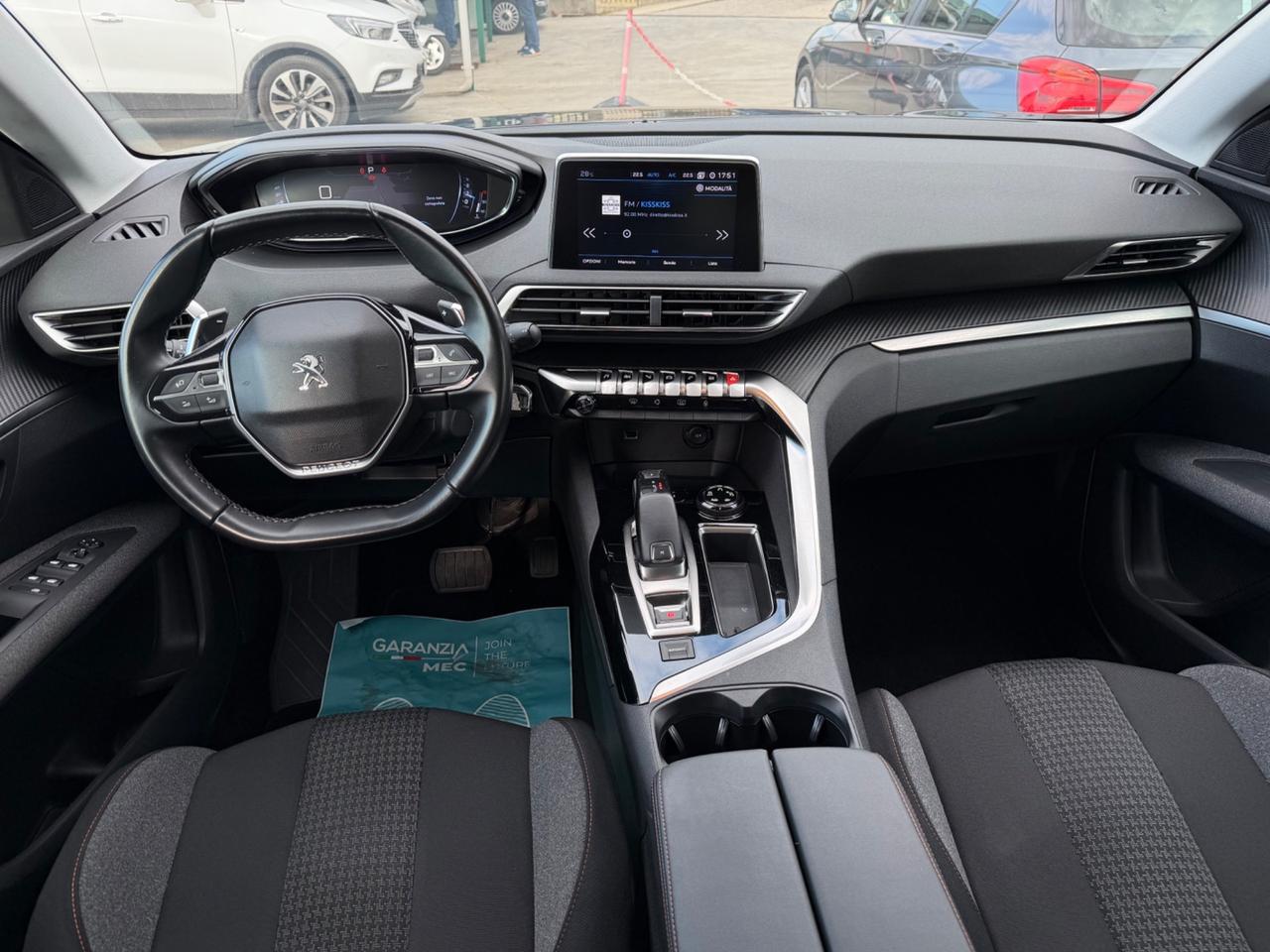 Peugeot 3008 BlueHDi 130 S&S EAT8 Allure