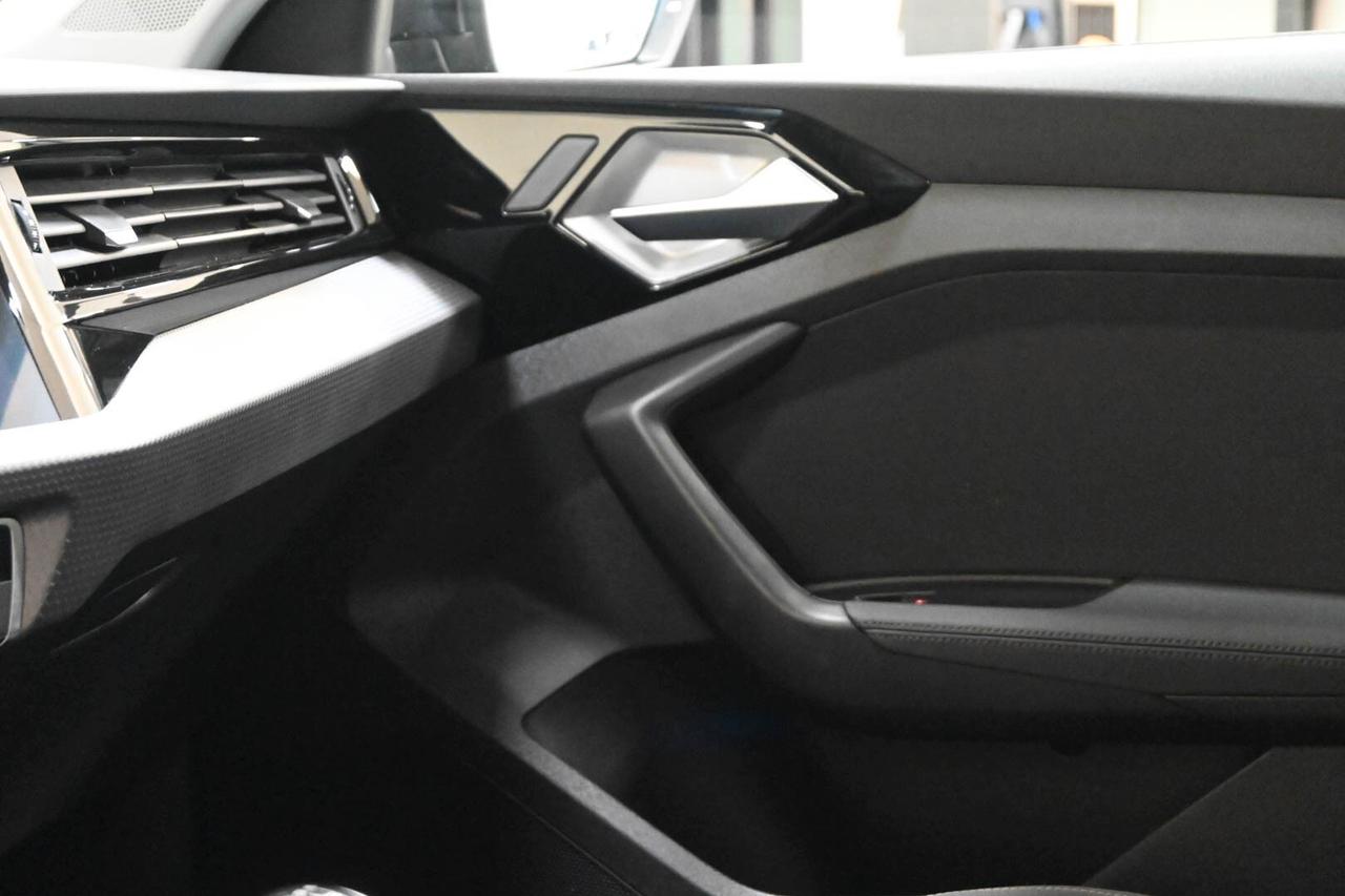 AUDI A1 2ª serie A1 SPB 30 TFSI S tronic Ident...