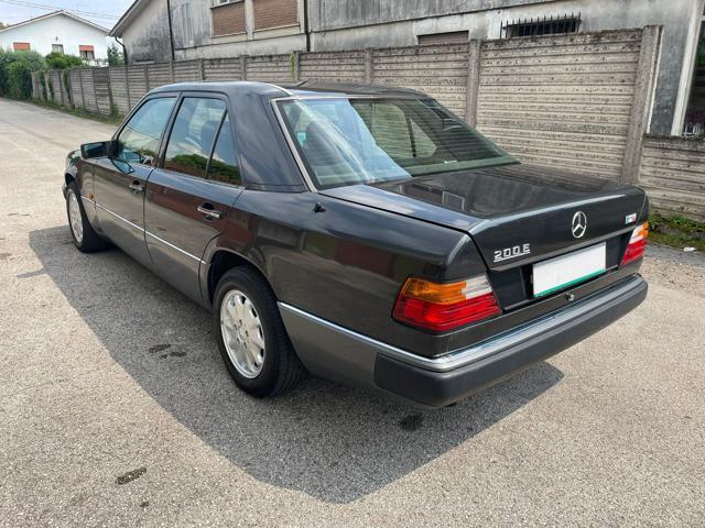 MERCEDES-BENZ 200 E 90 KW 122CV TETTO APRIBILE