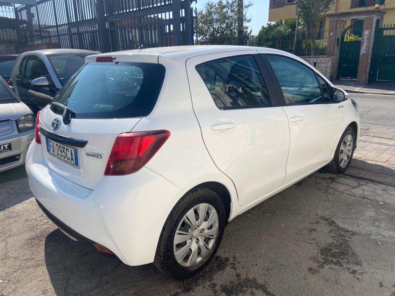 Toyota Yaris 1.5 Hybrid 5 porte Style AUTOM