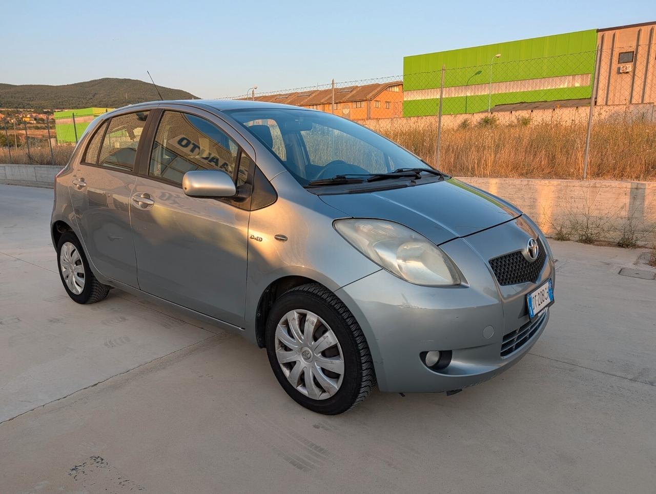 Toyota Yaris 1.4 D-4D 5 porte Sol
