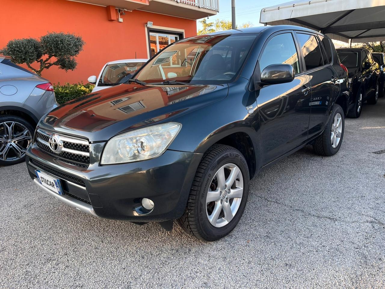 Toyota RAV 4 2.2 4x4 Diesel 136 CV Fuoristrada