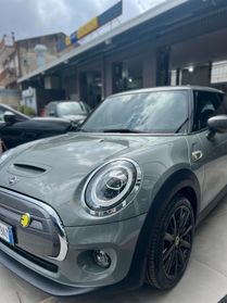 Mini Mini Full Electric Mini Cooper SE M