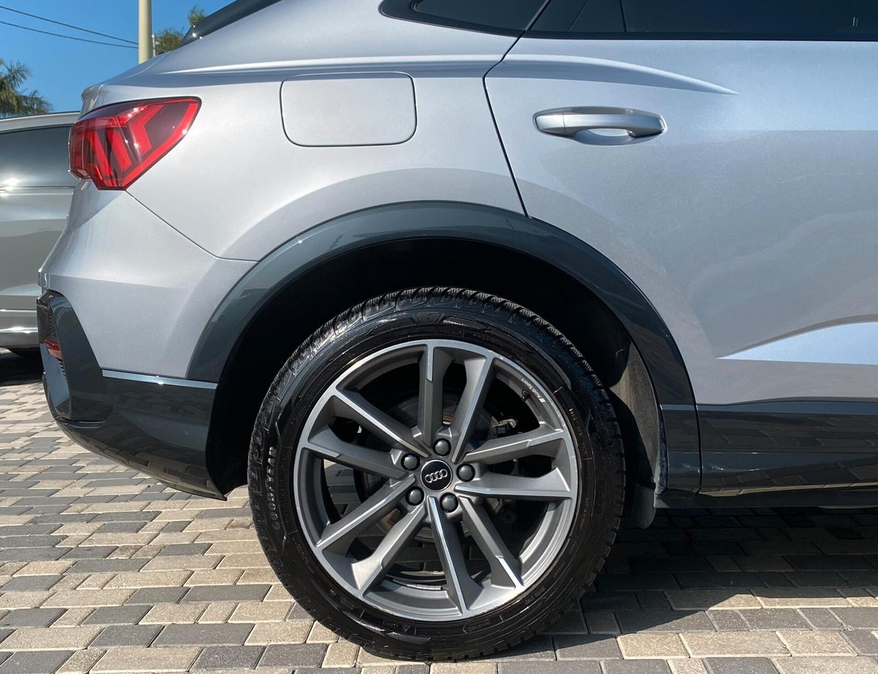 Audi Q3 SPB Business Plus 2.0 TDI 190CV quattro s-tronic