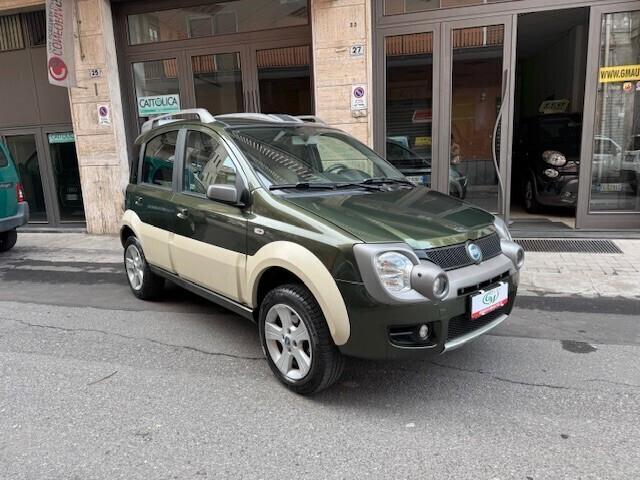 Fiat Panda 1.3 MJT 16V 4x4 Cross