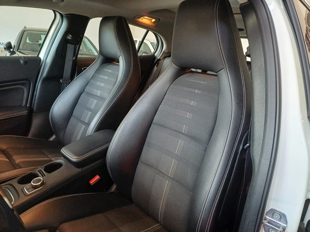 Mercedes-benz GLA 220 d Automatic 4Matic Sport