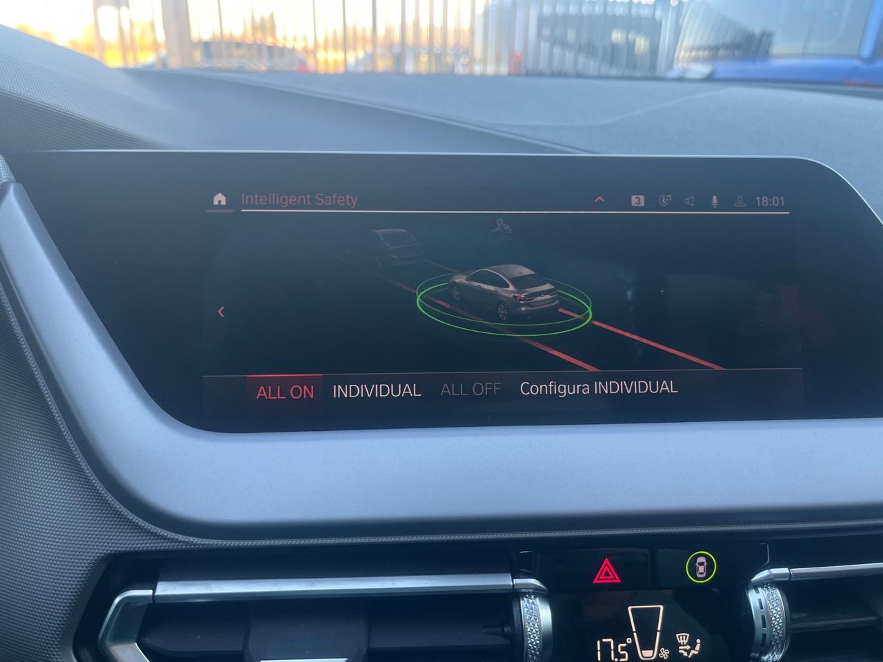 Bmw Serie 2 Gran Coupé 220d Colorversion Edition automatica.