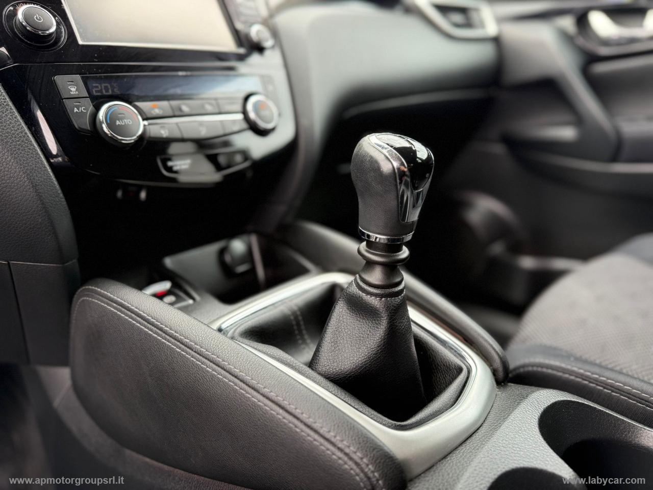 NISSAN Qashqai 1.5 dCi Tekna
